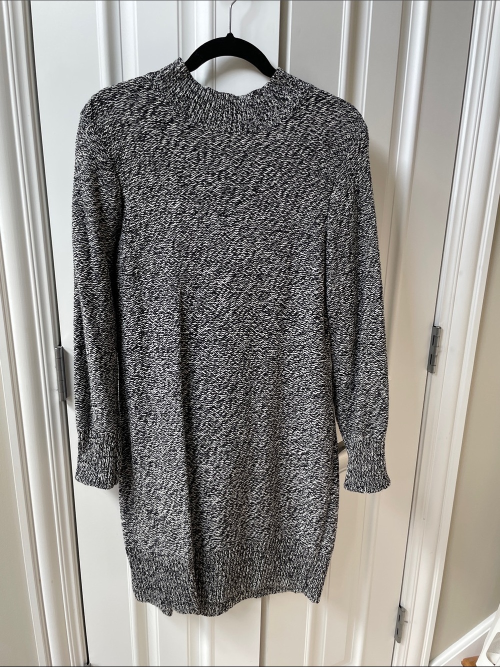 Old Navy Black & White Marled Long Sleeve Sweater Dress